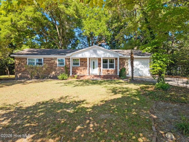 1646 Waterway Drive SW, Ocean Isle Beach, NC 28469