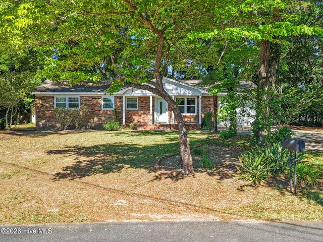 1646 Waterway Drive SW, Ocean Isle Beach, NC 28469