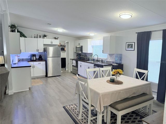 900 RACOON TRAIL, Frostproof, FL 33843