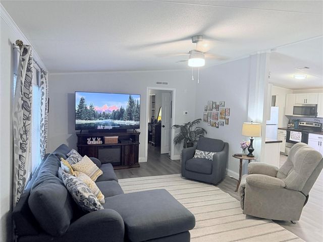 900 RACOON TRAIL, Frostproof, FL 33843