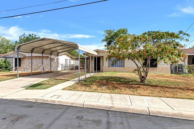 411 W HART AVE, San Antonio, TX 78214