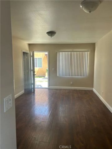626 W 59th Place, Los Angeles, CA 90044