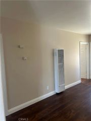 626 W 59th Place, Los Angeles, CA 90044