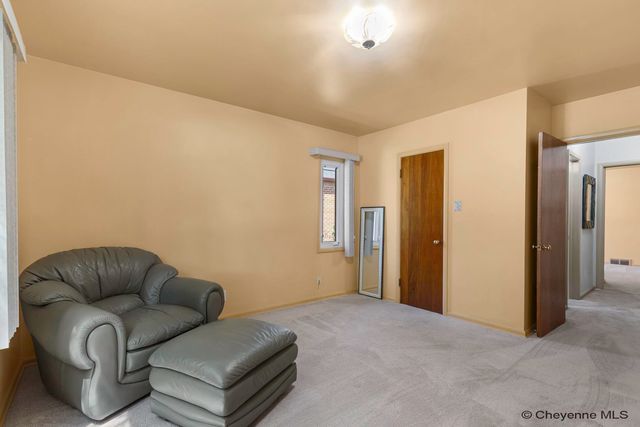 410 W 2ND AVE, Cheyenne, WY 82001