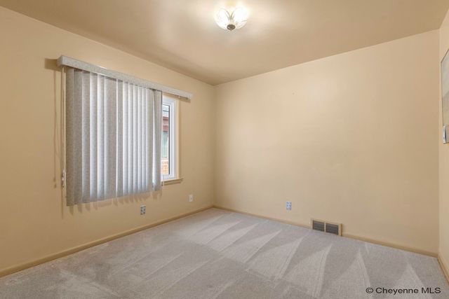 410 W 2ND AVE, Cheyenne, WY 82001