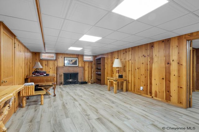 410 W 2ND AVE, Cheyenne, WY 82001