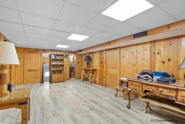 410 W 2ND AVE, Cheyenne, WY 82001