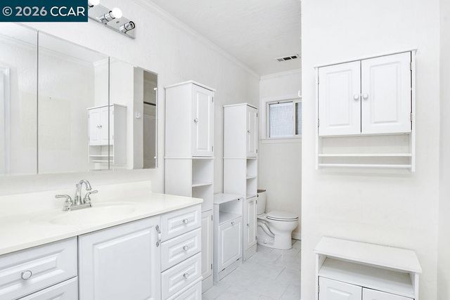 130 Cleopatra Dr, Pleasant Hill, CA 94523