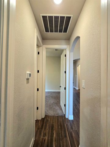 3113 Main Street, Granbury, TX 76049