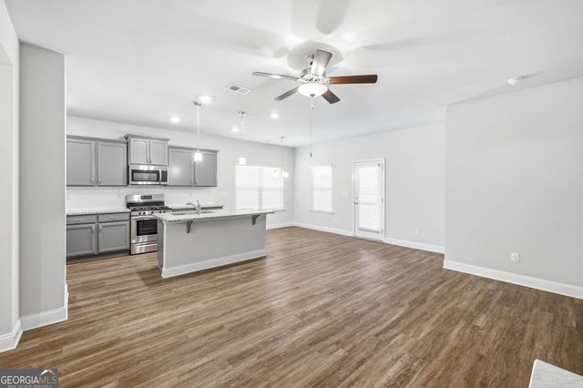645 Skyview Drive, Commerce, GA 30529