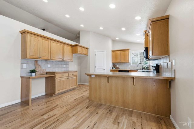 3787 N Alexis Way, Meridian, ID 83646