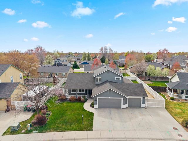 3787 N Alexis Way, Meridian, ID 83646