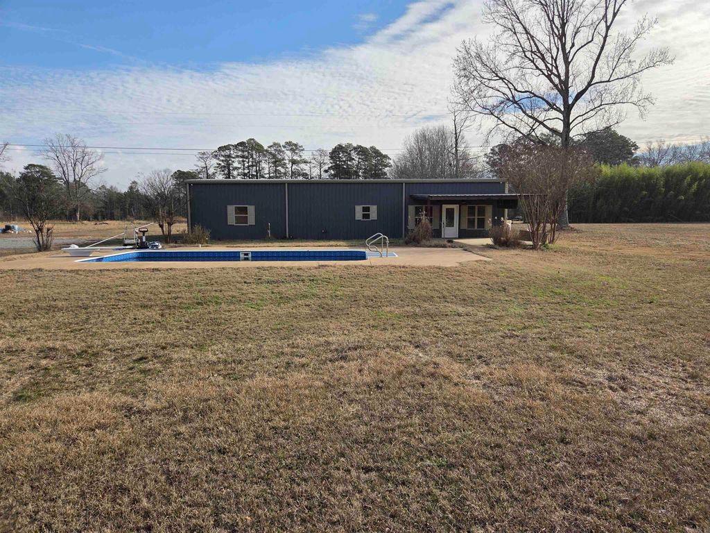 4205 Ryburn Rd, Pine Bluff, AR 71603