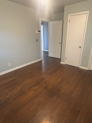 221 Bonnavue Dr, Hermitage, TN 37076