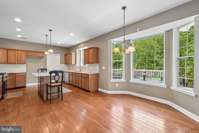 135 DESILVIO DR, Sicklerville, NJ 08081