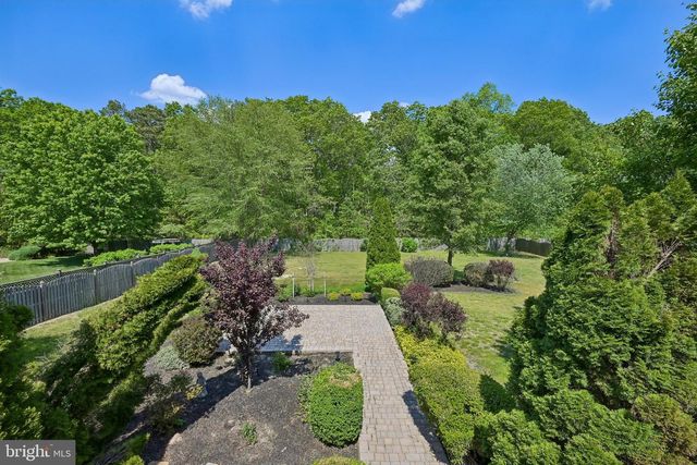 135 DESILVIO DR, Sicklerville, NJ 08081