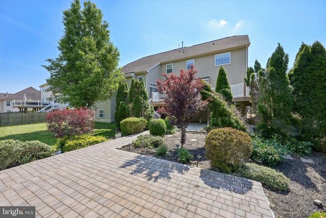 135 DESILVIO DR, Sicklerville, NJ 08081
