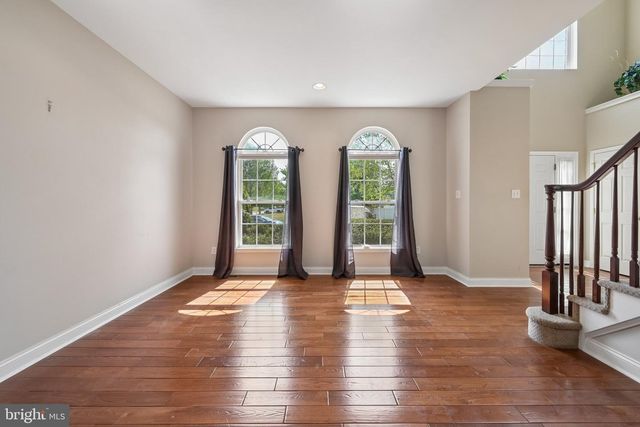 135 DESILVIO DR, Sicklerville, NJ 08081
