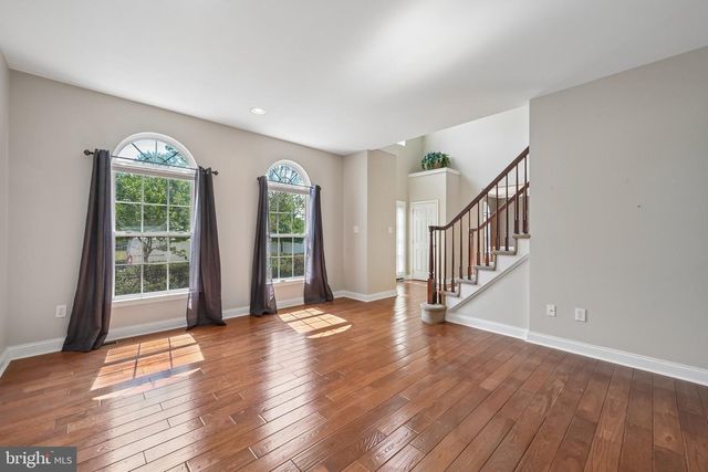 135 DESILVIO DR, Sicklerville, NJ 08081