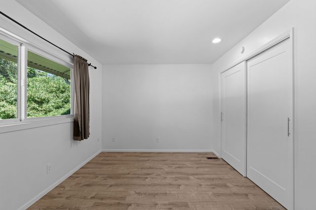4302 S Altamont St, Spokane, WA 99223