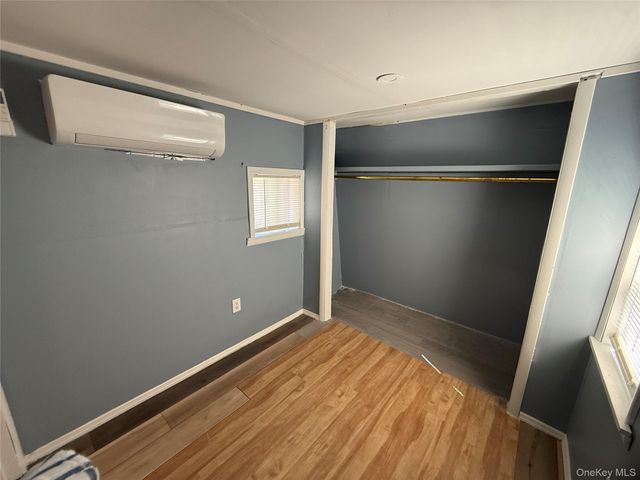 275 Robinson Avenue B, Newburgh, NY 12550