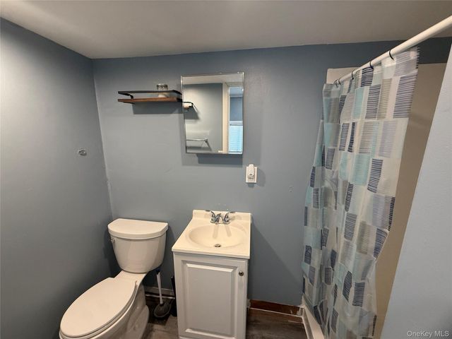 275 Robinson Avenue B, Newburgh, NY 12550