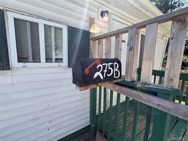 275 Robinson Avenue B, Newburgh, NY 12550