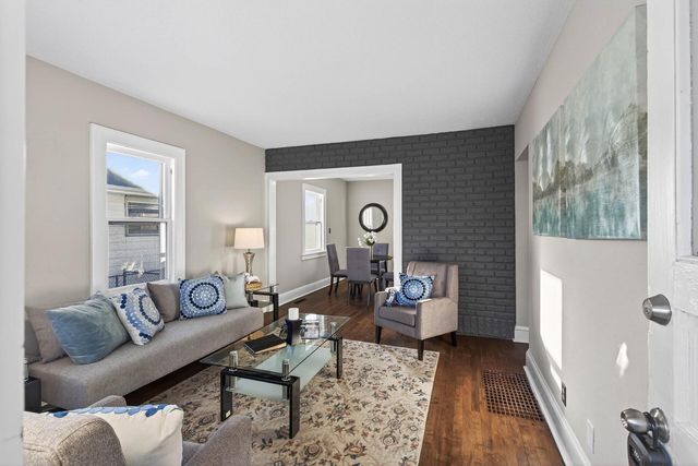 3720 43rd Avenue S, Minneapolis, MN 55406