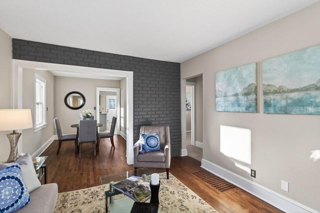 3720 43rd Avenue S, Minneapolis, MN 55406