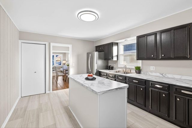 3720 43rd Avenue S, Minneapolis, MN 55406