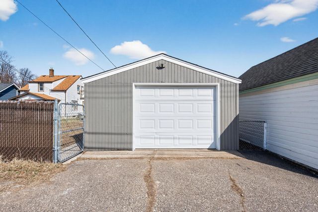 3720 43rd Avenue S, Minneapolis, MN 55406