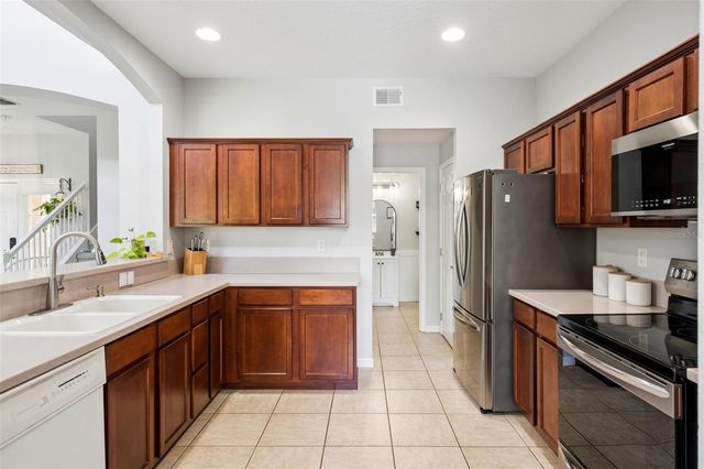 2272 WEKIVA VILLAGE LANE, Apopka, FL 32703