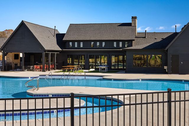 1068 Tea Rose Court 362, Durham, NC 27703