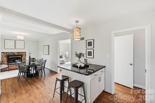4712 Fairheath Road, Charlotte, NC 28210