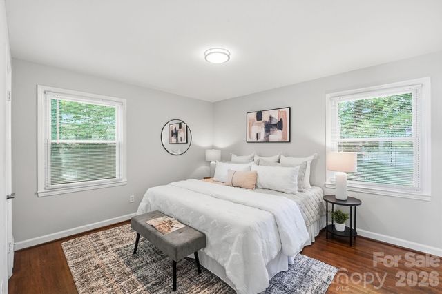 4712 Fairheath Road, Charlotte, NC 28210