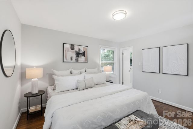 4712 Fairheath Road, Charlotte, NC 28210