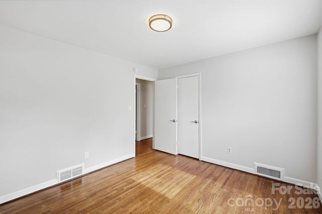 4712 Fairheath Road, Charlotte, NC 28210