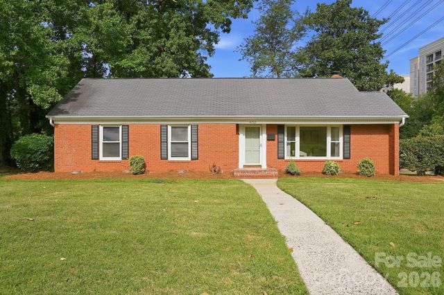 4712 Fairheath Road, Charlotte, NC 28210