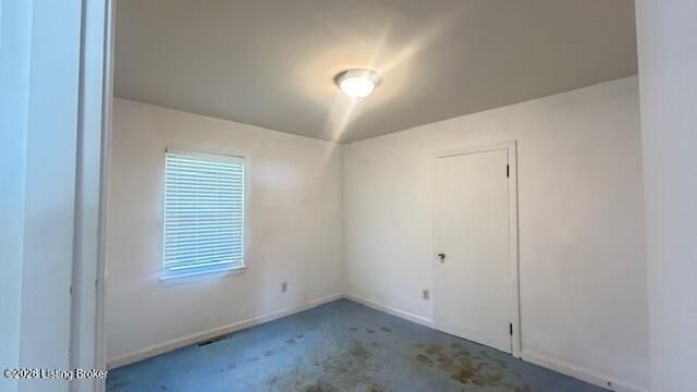 307 Gilliland Rd, Louisville, KY 40245