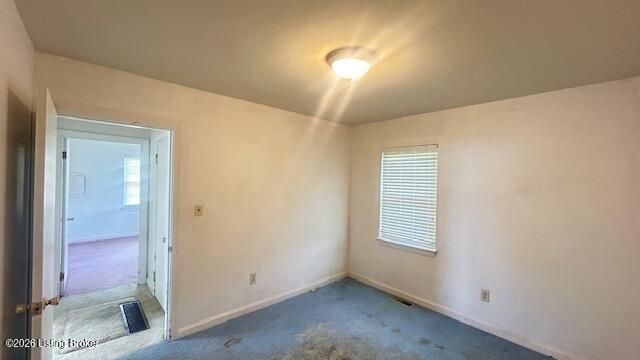 307 Gilliland Rd, Louisville, KY 40245