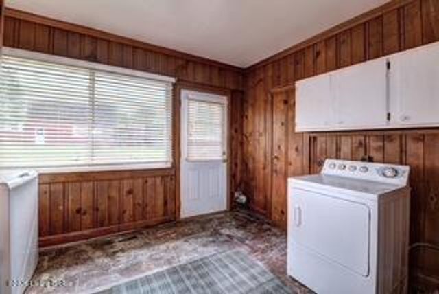 307 Gilliland Rd, Louisville, KY 40245