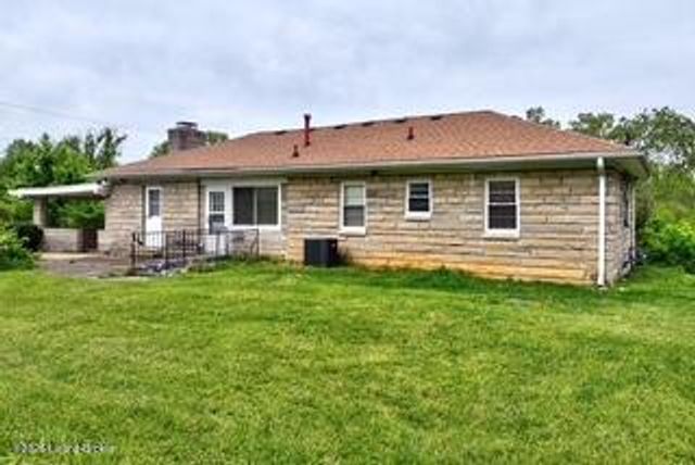 307 Gilliland Rd, Louisville, KY 40245