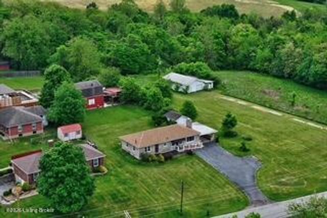 307 Gilliland Rd, Louisville, KY 40245