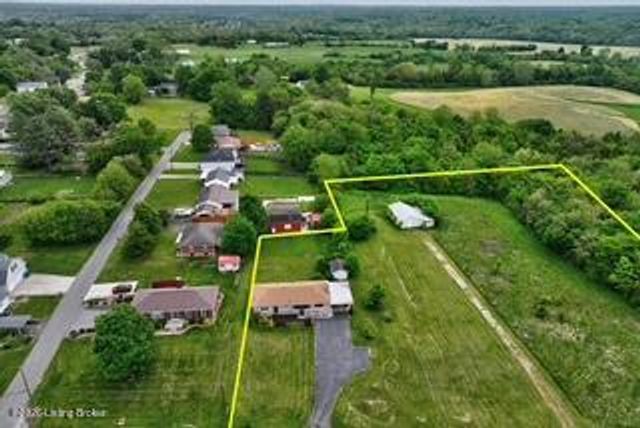 307 Gilliland Rd, Louisville, KY 40245