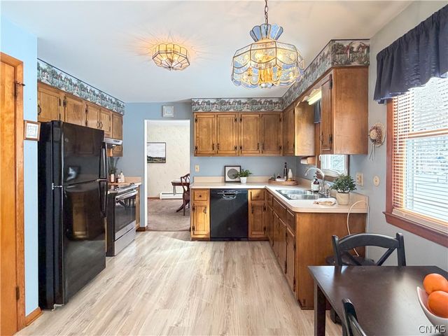 61 Janet Terrace, New Hartford, NY 13413