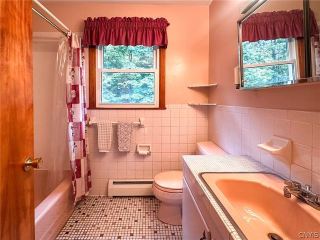 61 Janet Terrace, New Hartford, NY 13413