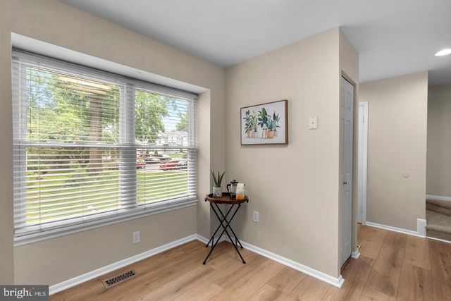 11735 SUMMER OAK DR, Germantown, MD 20874