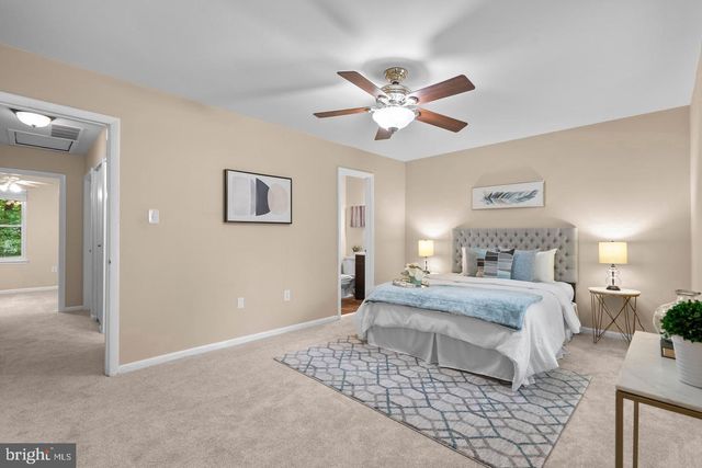 11735 SUMMER OAK DR, Germantown, MD 20874