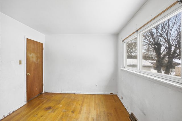 2332 W 21st Avenue, Gary, IN 46404