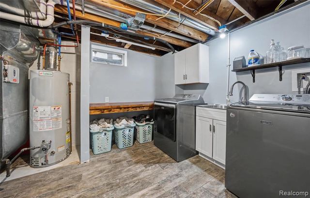 2138 Gratiot Boulevard, Marysville, MI 48040